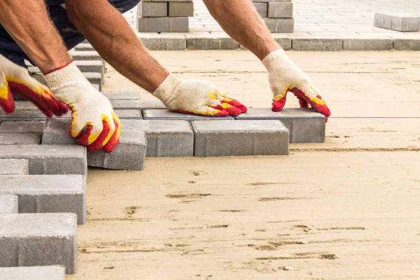 Best Professional Driveway Pavers  in Maugansville, MD